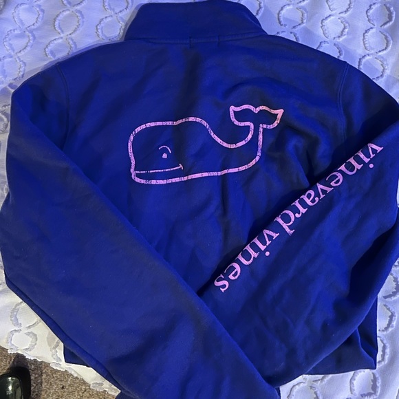 Vineyard Vines Quarter Zip - Picture 1 of 4